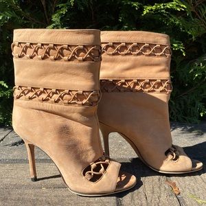 Rachel Roy Womens Suede Lace Up Detail Open Toe Ankle Boots Beige Size 8